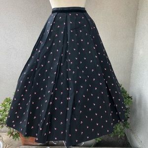 Vtg 1950s black taffeta full skirt pink flower Sm
